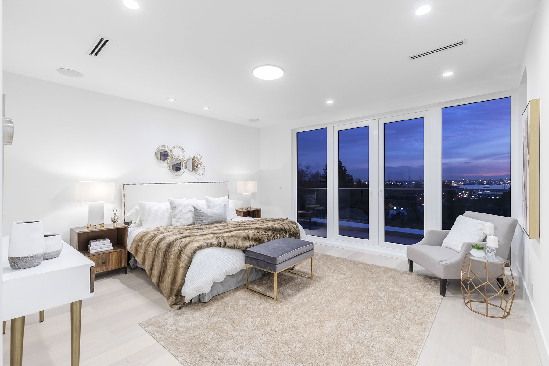 822 Cumberland Crescent